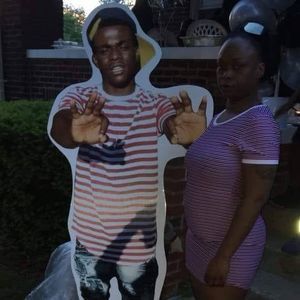 Meet your Posher, Robin